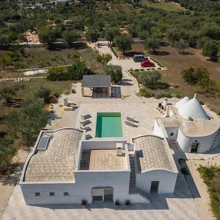 Trullo Amelie Vila *